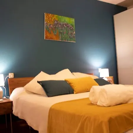 Vivienda Familiar En Apartament A Guarda